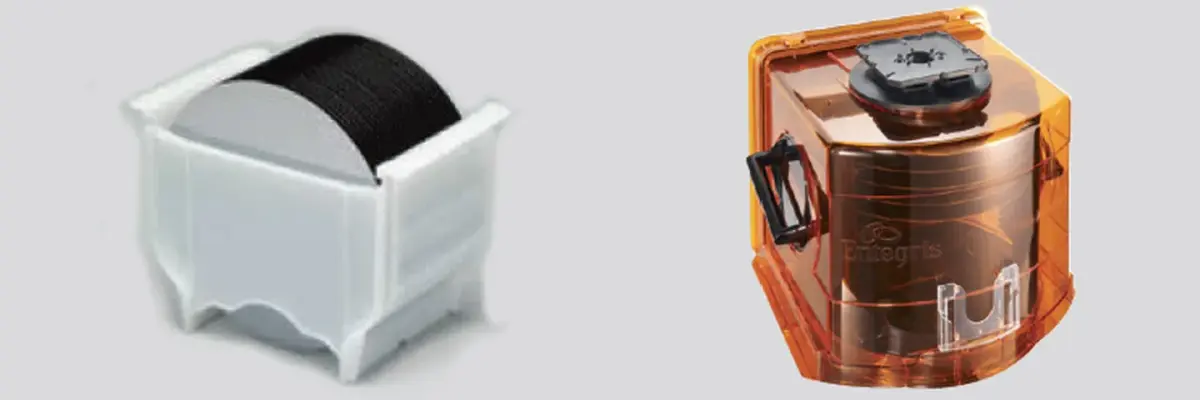 Image of wafer handling with cassettes (left) and FOUPs (right