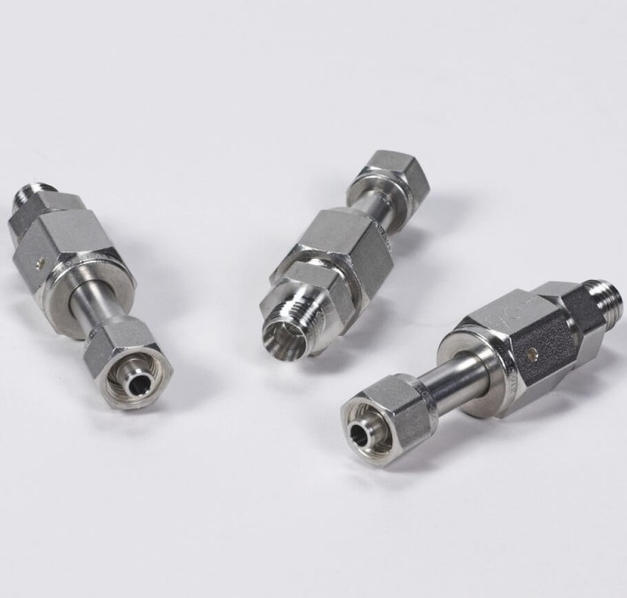 Calibrated leak channels and orifices